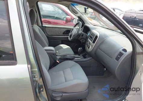 2007 Ford Escape Xlt from USA, damaged, VIN 1FMYU03Z97KA83598